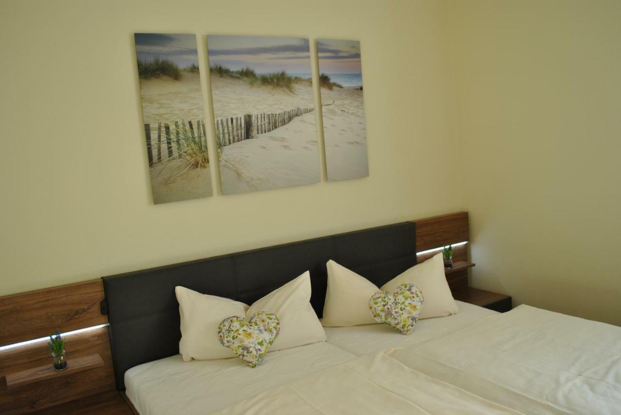 Warft-Idyll - An De Warft Apartment Busum Luaran gambar